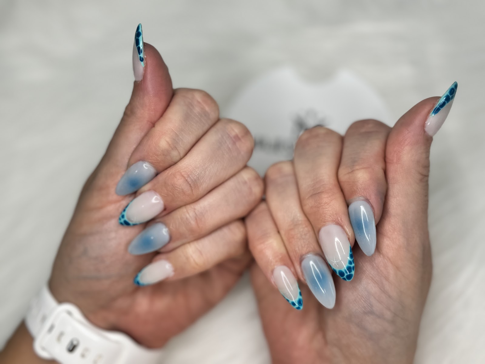 Majestic Nails & Spa nail photo 2