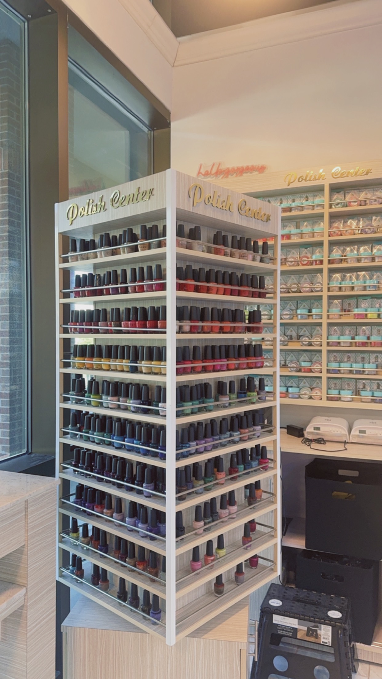 Majestic Nails & Spa nail photo 4
